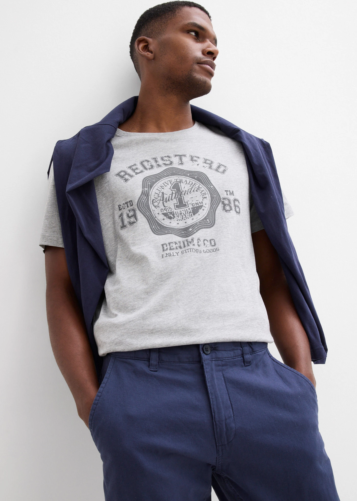 Pantalon chino regular, droit • bleu foncé • Boutique bonprix