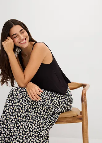 Robe fluide en jersey viscose extensible • noir floral • Boutique bonprix