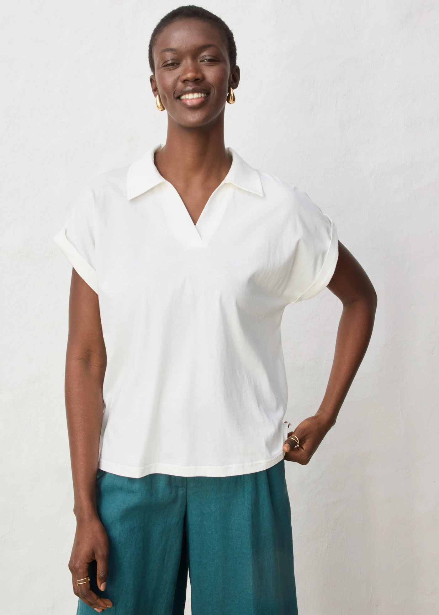 Wijd poloshirt met zijde • wolwit • bonprix online shop