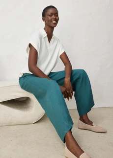 Široce střižené triko polo s podílem hedvábí • přírodní bílá • bonprix obchod