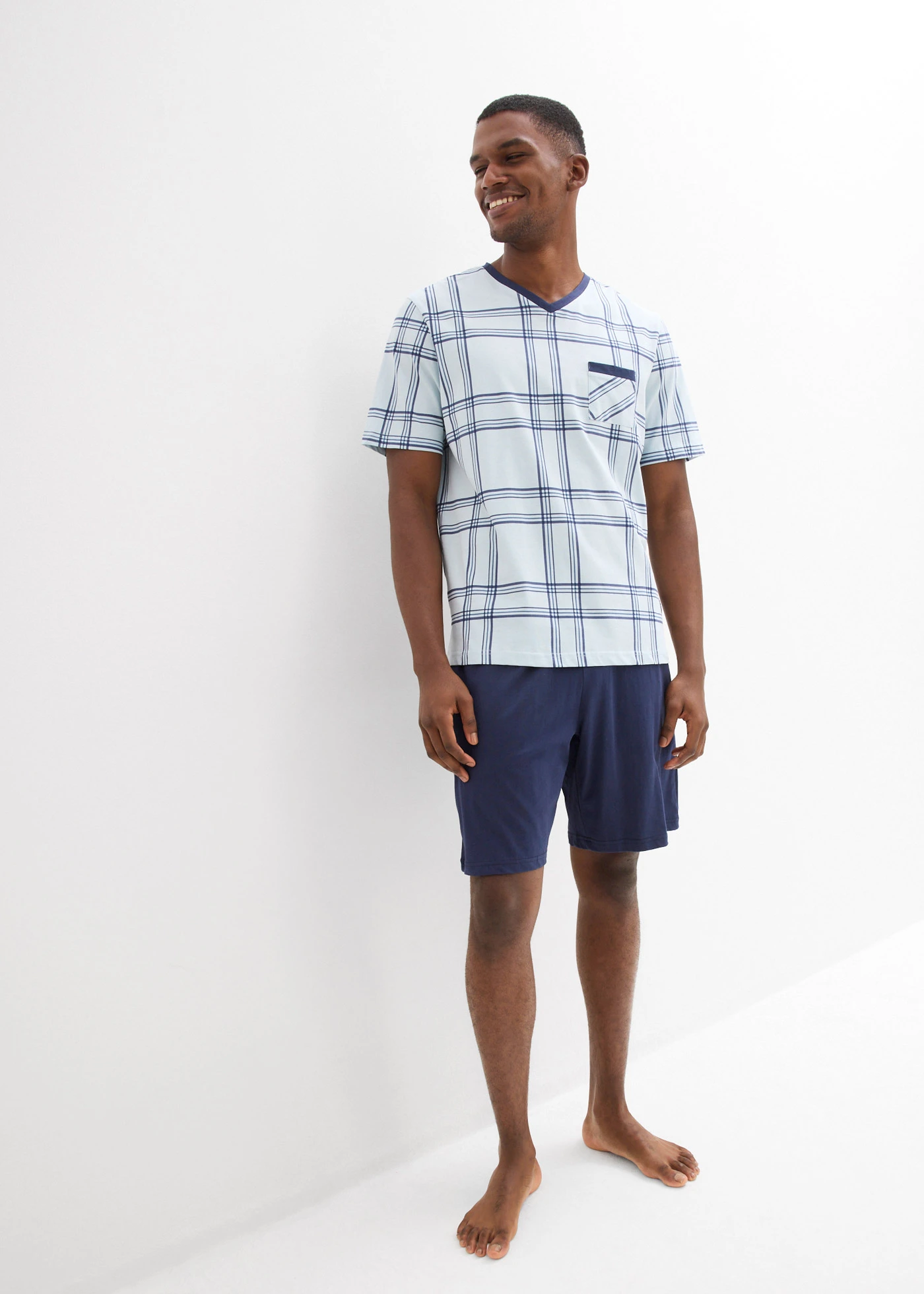 Pijama cu pantaloni scurți din bumbac 100% • albastru cadrilat-bleumarin • magazin bonprix