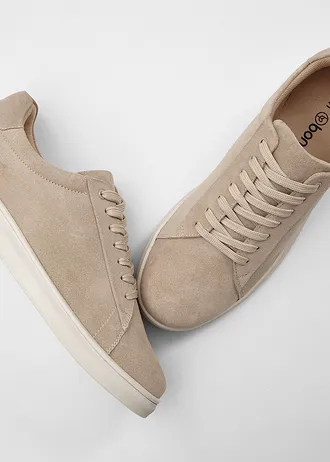 Sneakersy ze skóry welurowej • jasny piaskowy • sklep bonprix