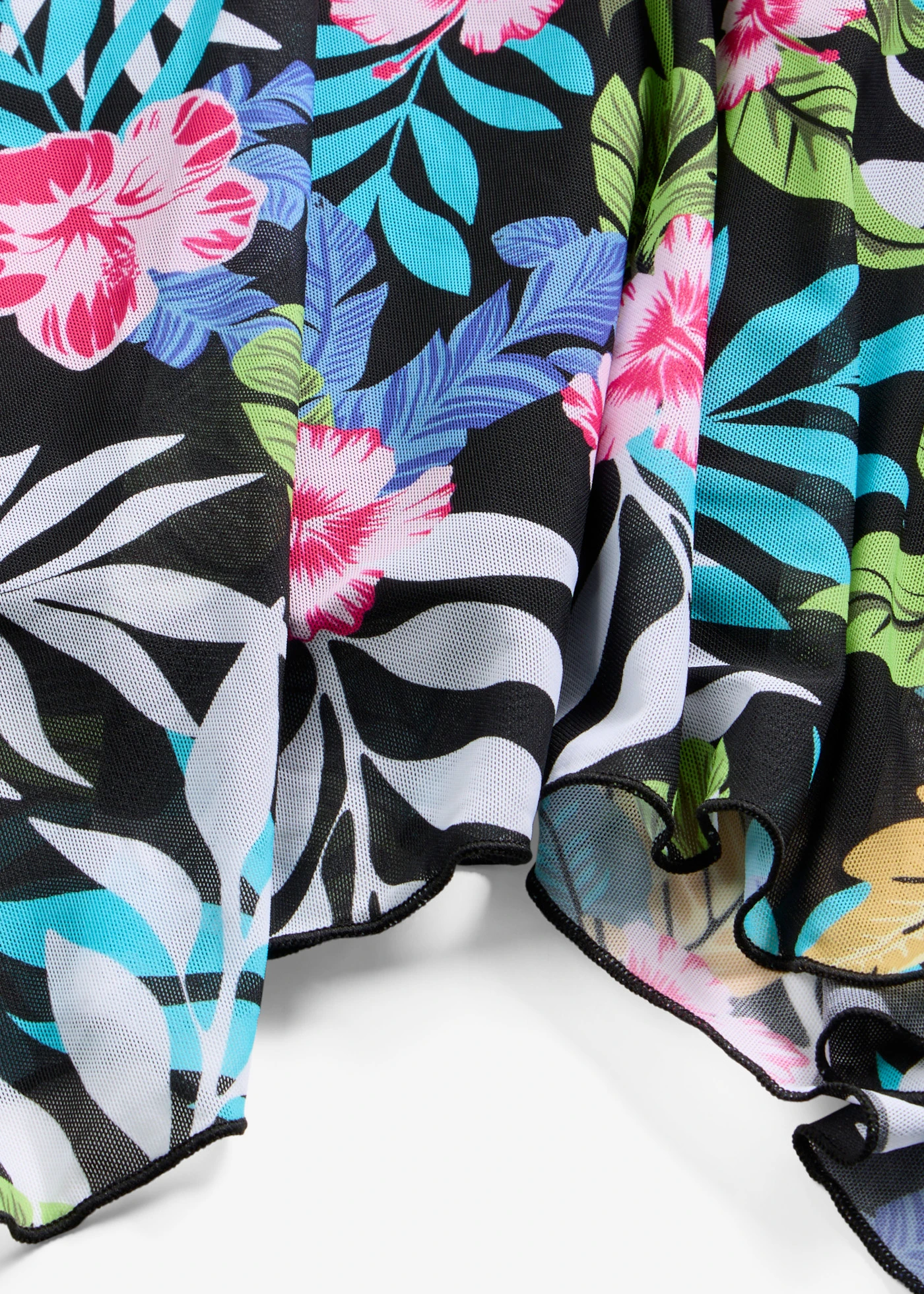 Tankini (2-részes szett) mintás necc anyagból • fekete/virágmintás • bonprix áruház