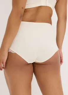 Corrigerende slip met sierlijk kant, Kleur: beige