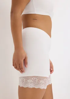 Elastické šortky z chladivého polyamidu s čipkou, zabraňujú treniu • biela • obchod bonprix
