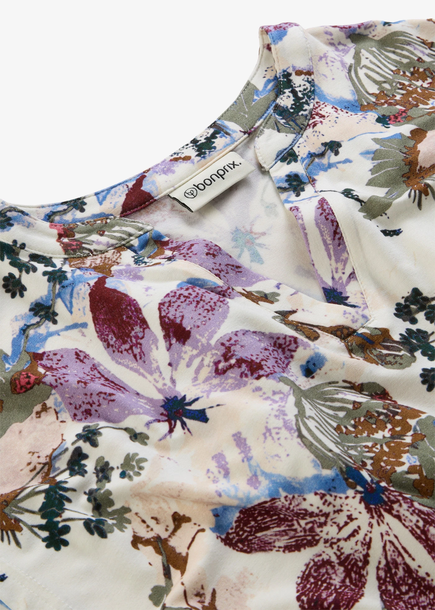 Bluză tricot-tunică cu mâneci scurte din viscoză fluidă • bej-natur floral • magazin bonprix