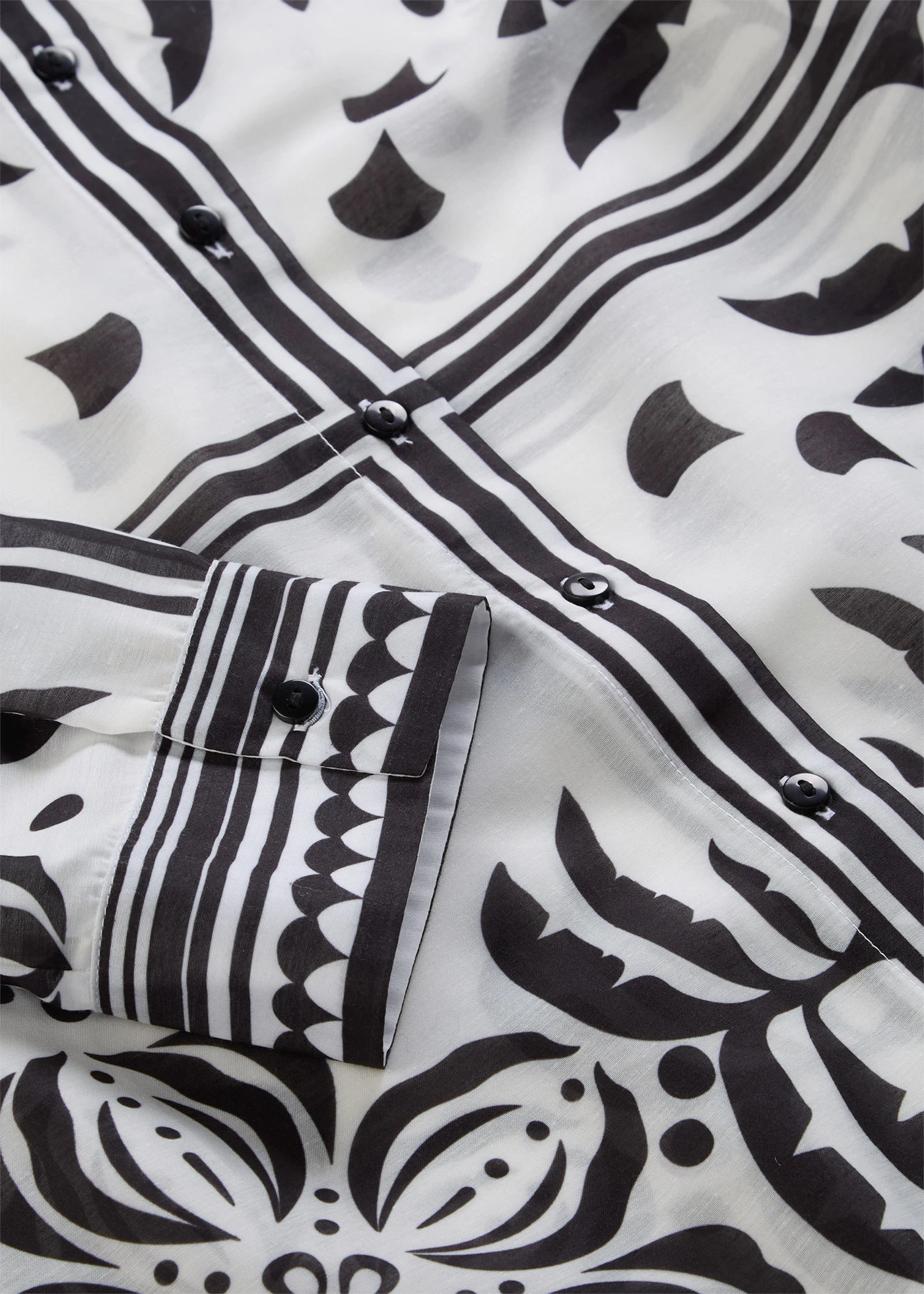 Blouse • wolwit-zwart met print • bonprix online shop