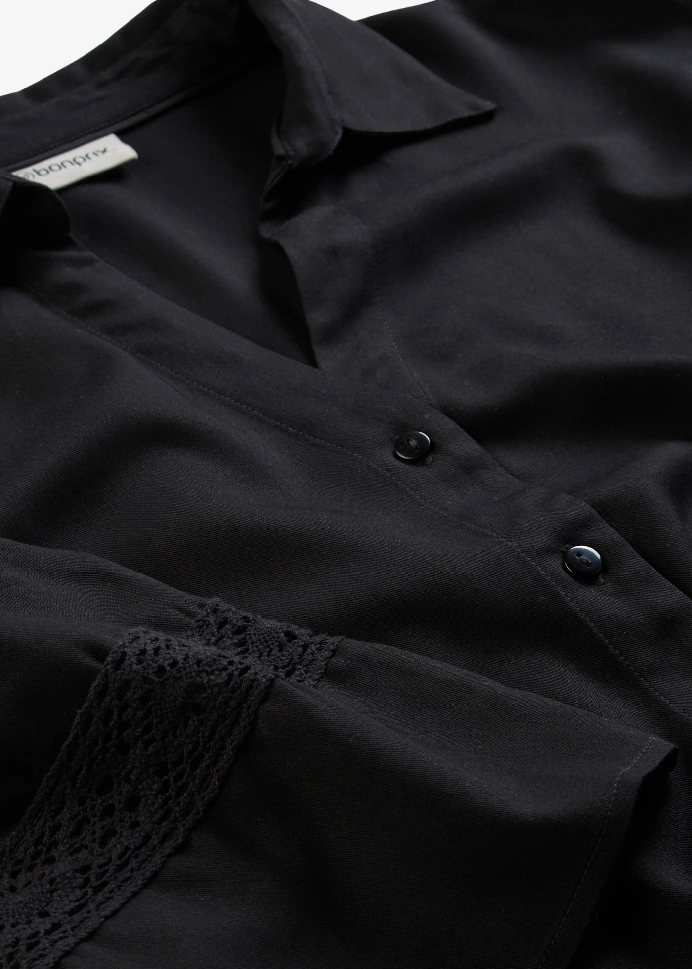 Chemisier fluide en viscose • noir • Boutique bonprix