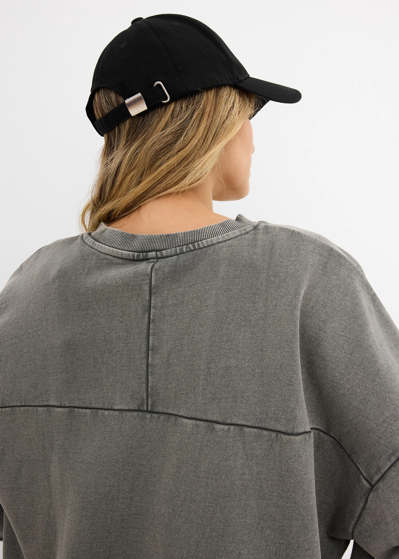 Bluza oversize z mieszanki bawełny • antracytowy z efektem sprania • sklep bonprix