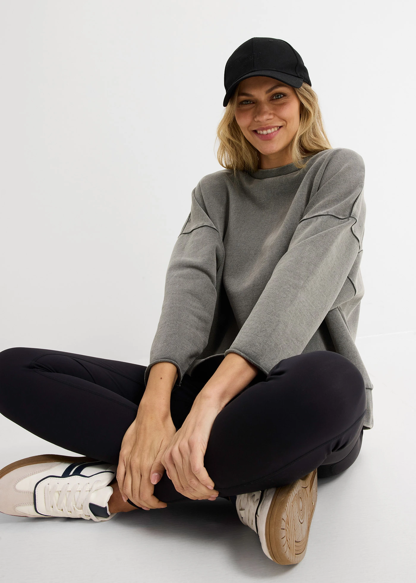 Oversized sweater van katoenmix • antraciet washed • bonprix online shop