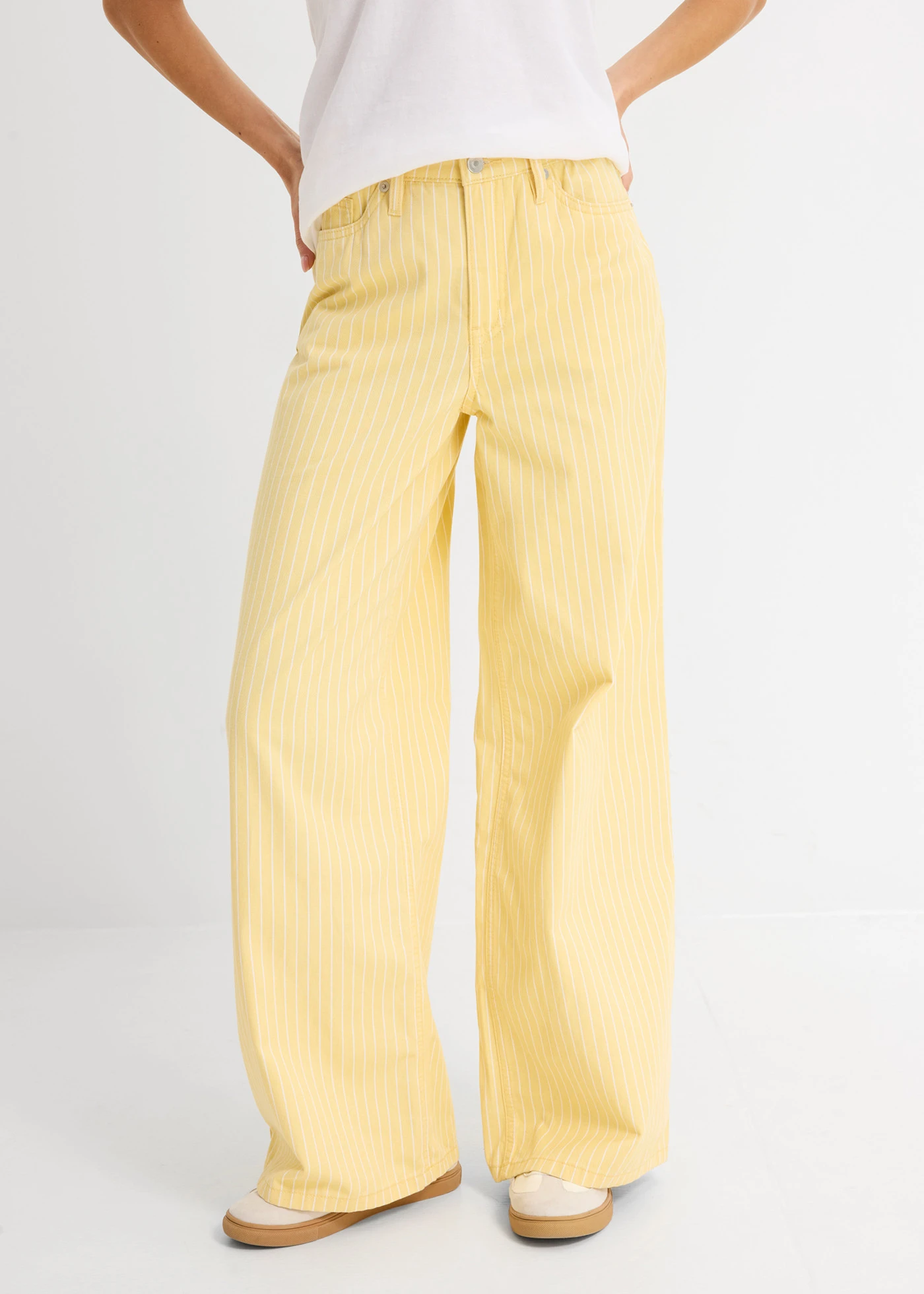 Pantalon en twill 100% coton • jaune clair rayé • Boutique bonprix