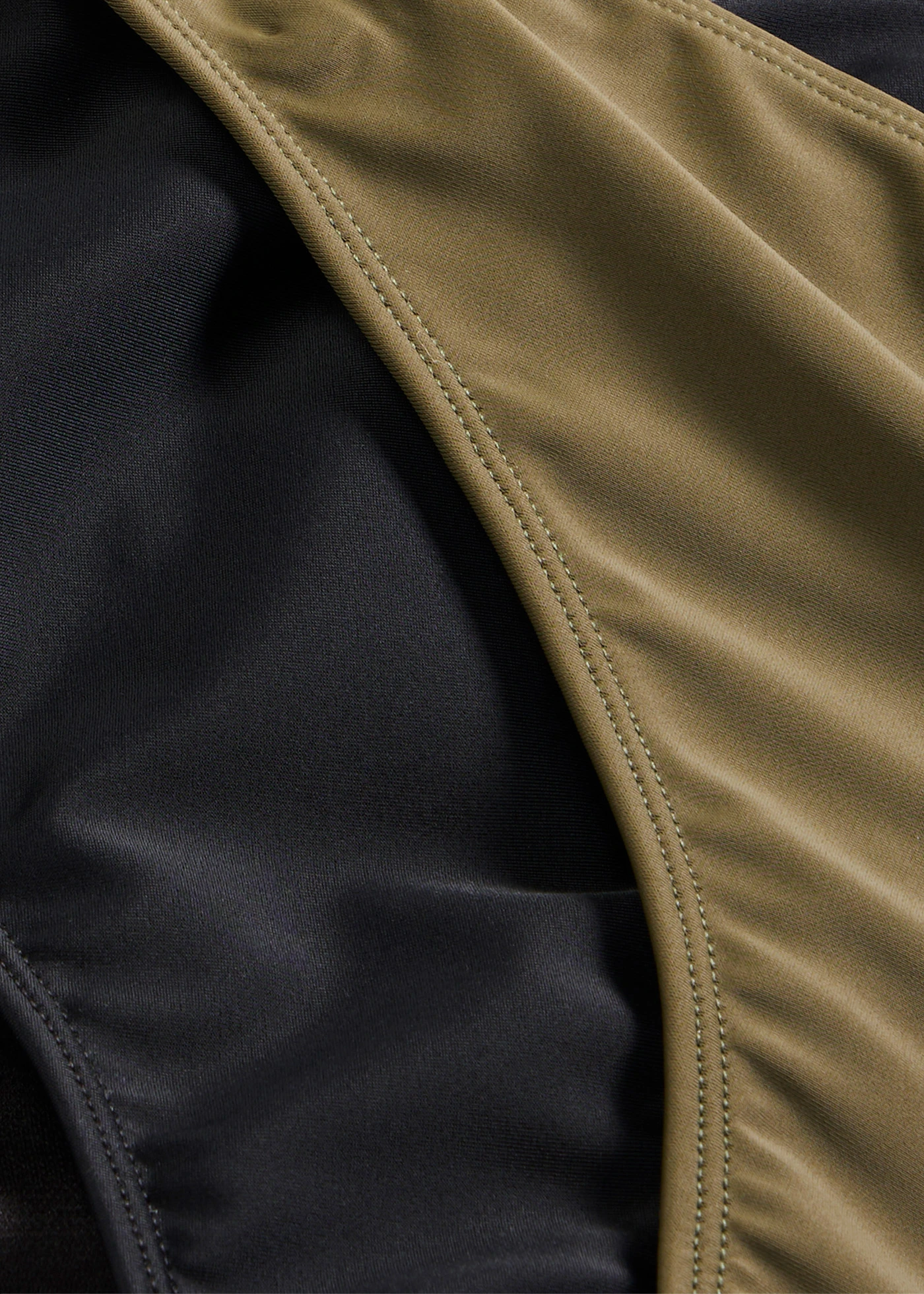 Lot de 2 bas de maillot échancrés • noir/olive foncé • Boutique bonprix