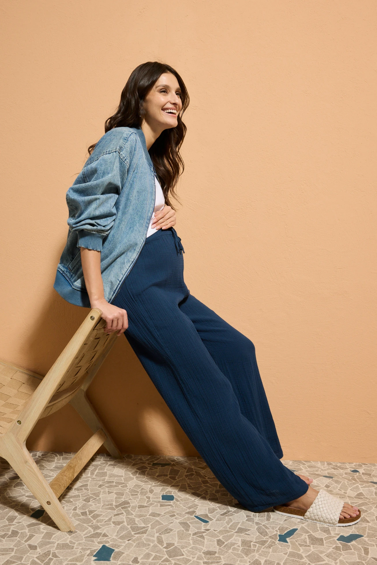 Comfortabele zwangerschapsbroek met elastische tailleband van puur katoenen mousseline • diepblauw • bonprix online shop