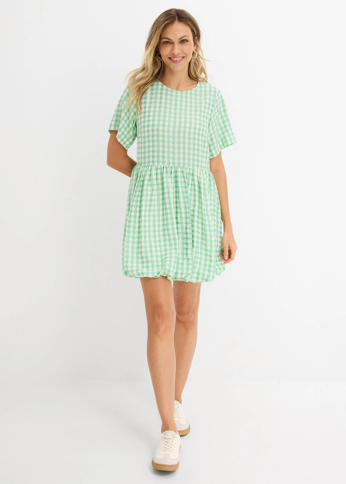 Korte jurk met bubble hem • groen-wit geruit • bonprix online shop