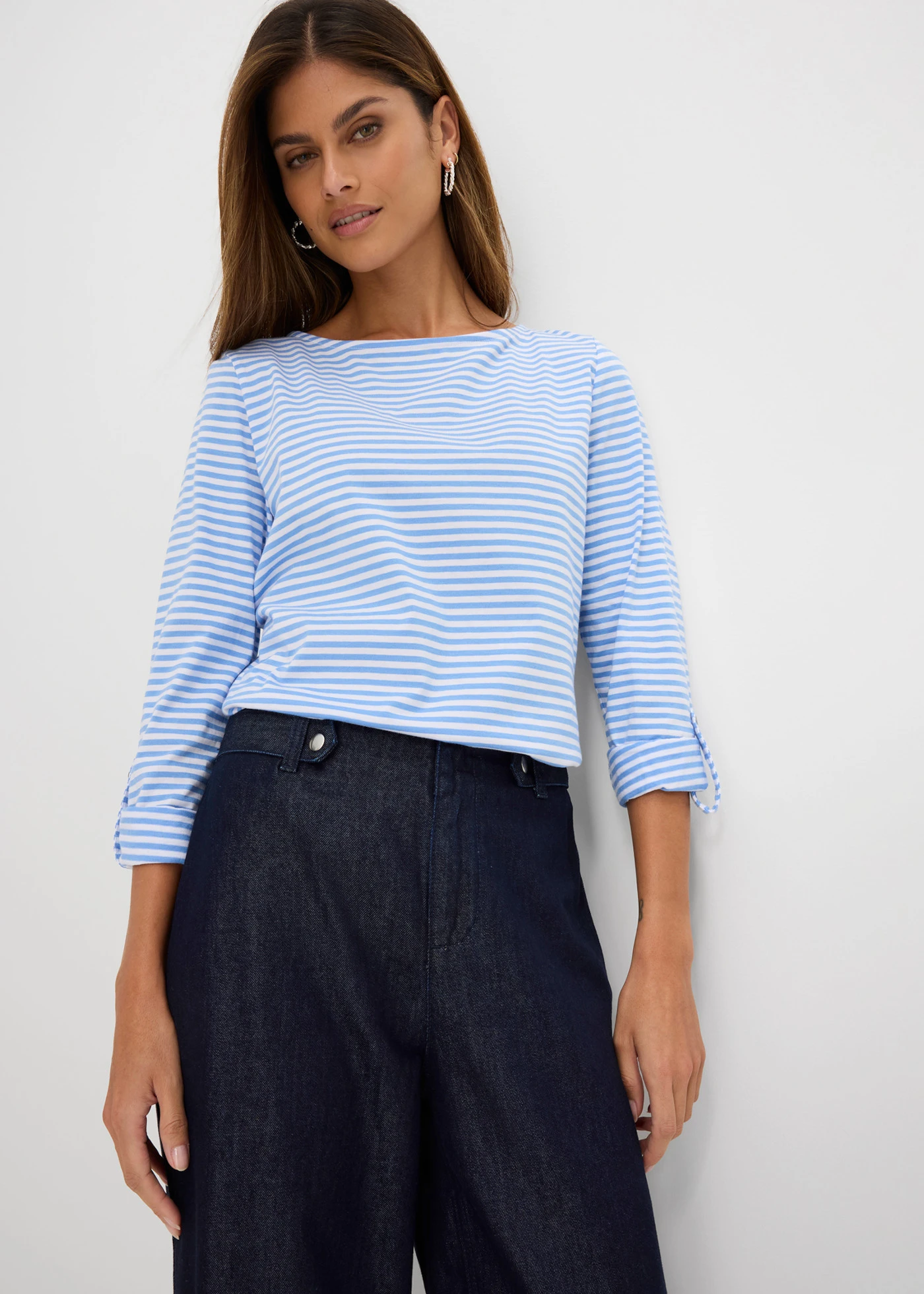 Jeansy o luźnym kroju, high waist, straigt • granatowy denim unwashed • sklep bonprix