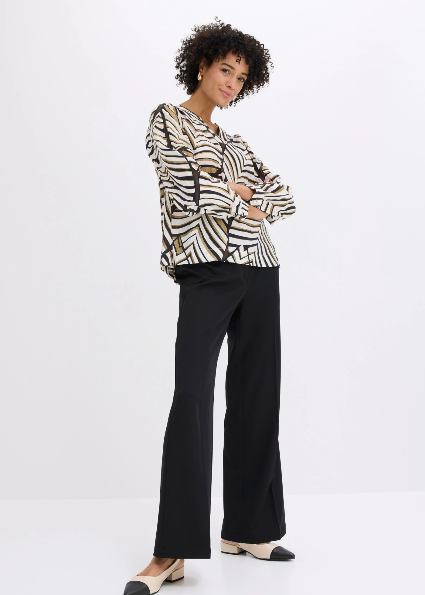 Tunika s dekoratívnymi švíkmi • čierna/biela vlna potlačená • obchod bonprix