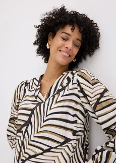 Tunique à coutures décoratives • noir/écru imprimé • Boutique bonprix