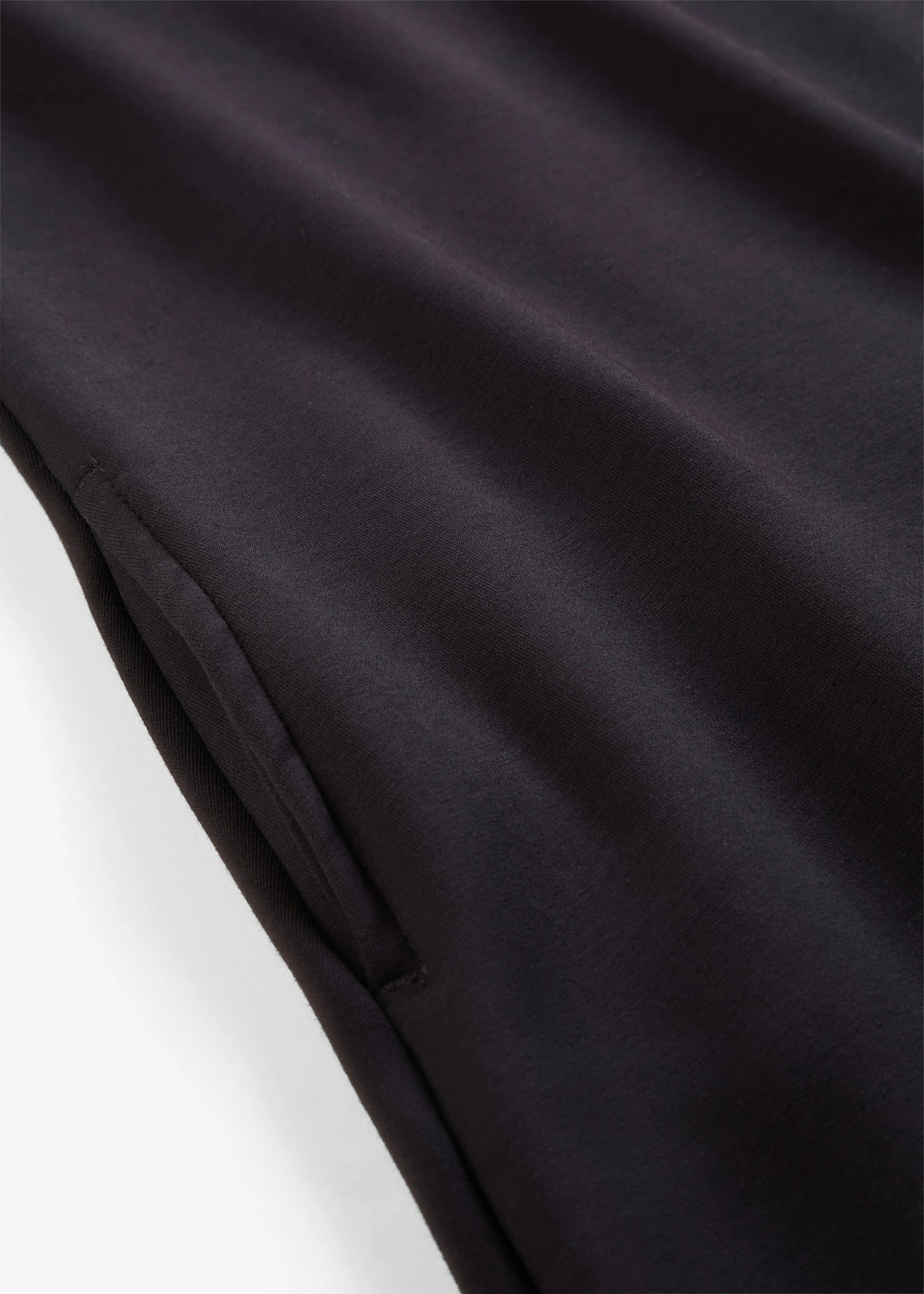 Rochie din jerse din mix fluid cu viscoză • negru • magazin bonprix