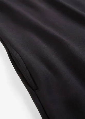 Robe en jersey fluide • noir • Boutique bonprix