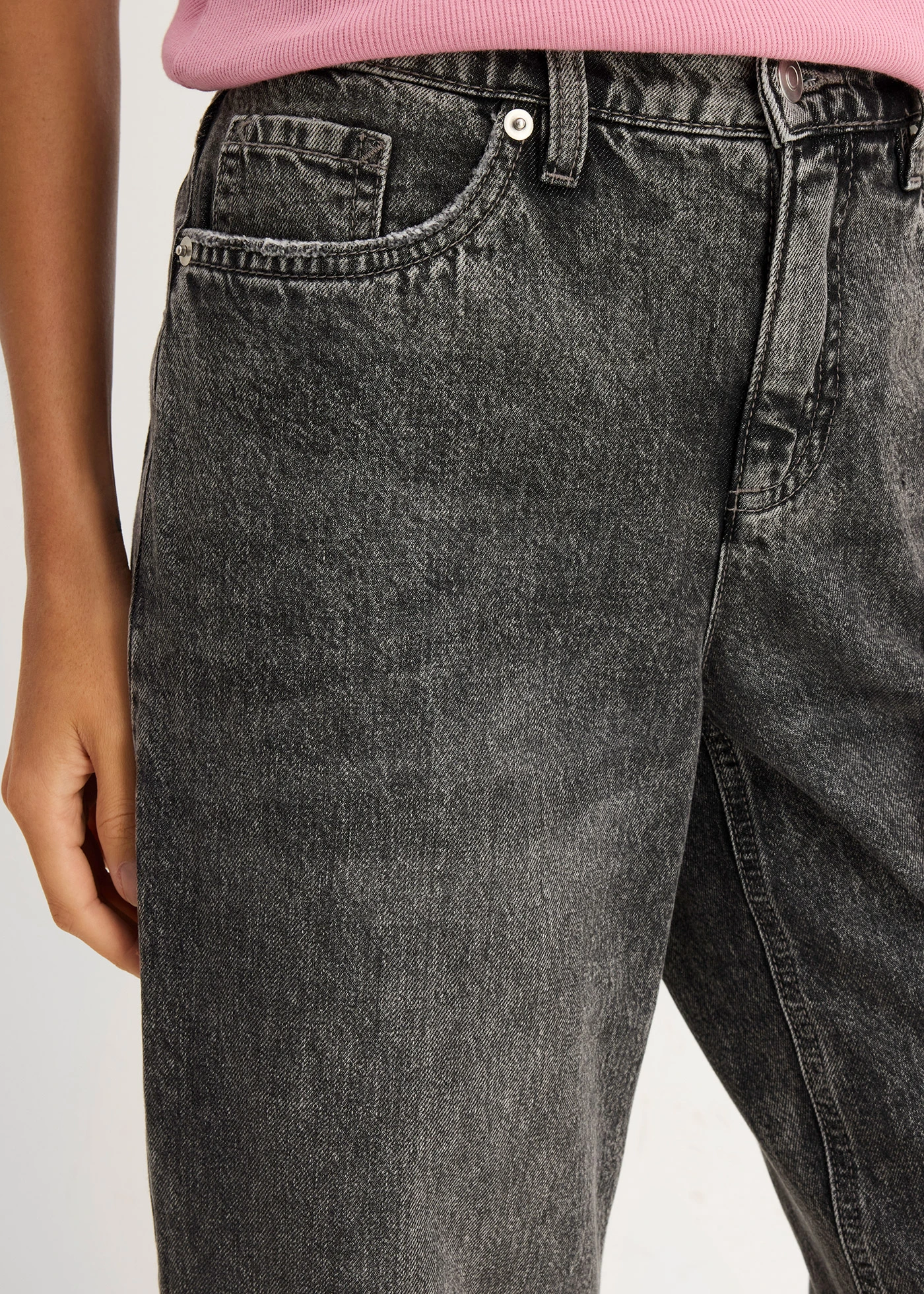 Loose Straight farmer, Mid Waist, rövidített • világosszürke denim, használt hatású • bonprix áruház