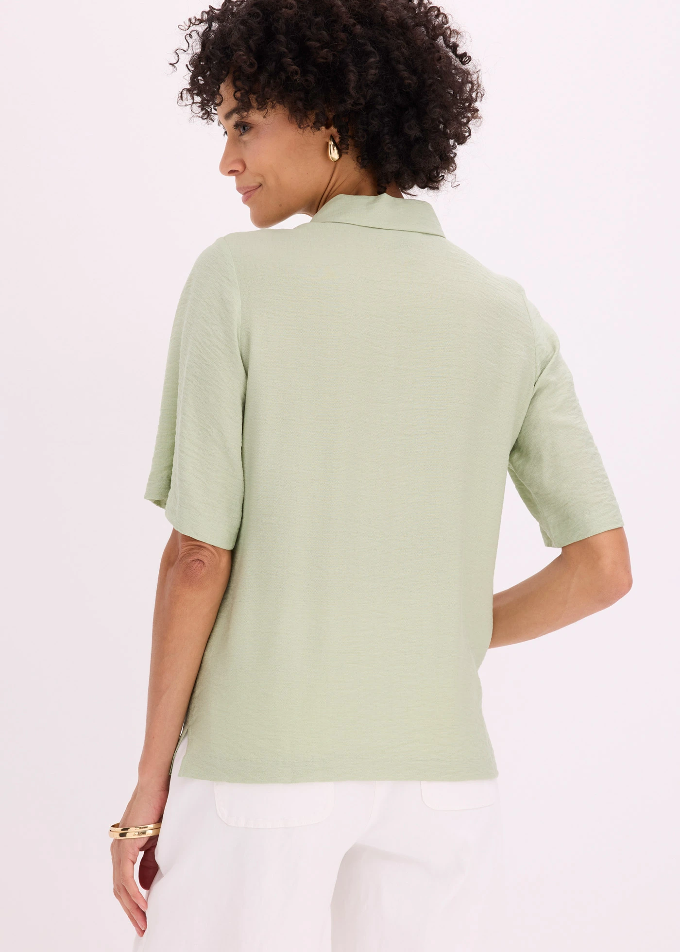 Blouse longue légèrement transparente • vert pâle • Boutique bonprix