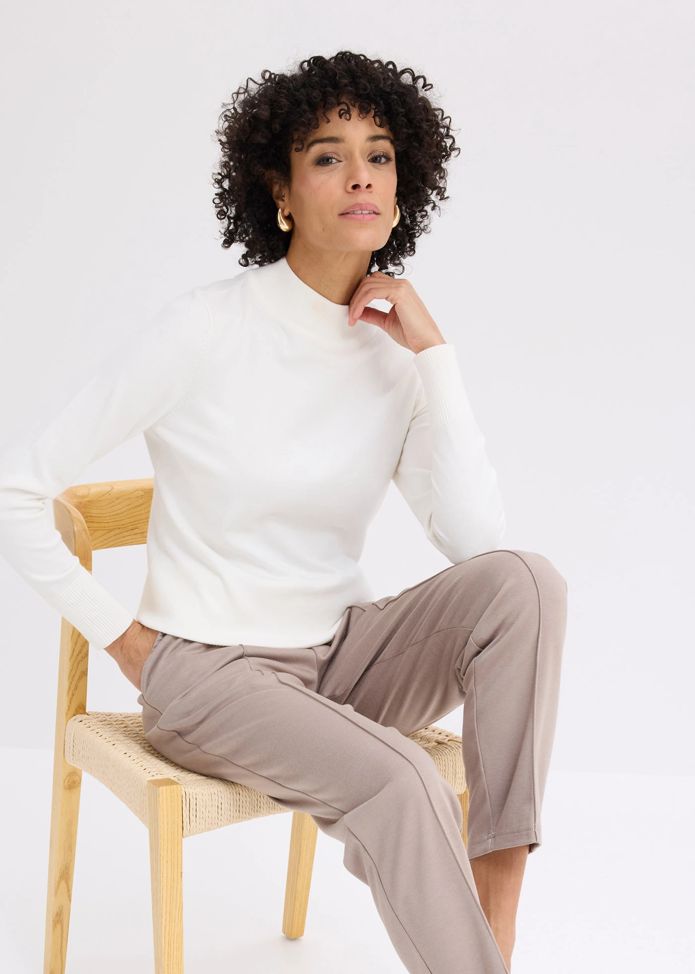 Pantalon élastiqué avec nervures devant • taupe • Boutique bonprix