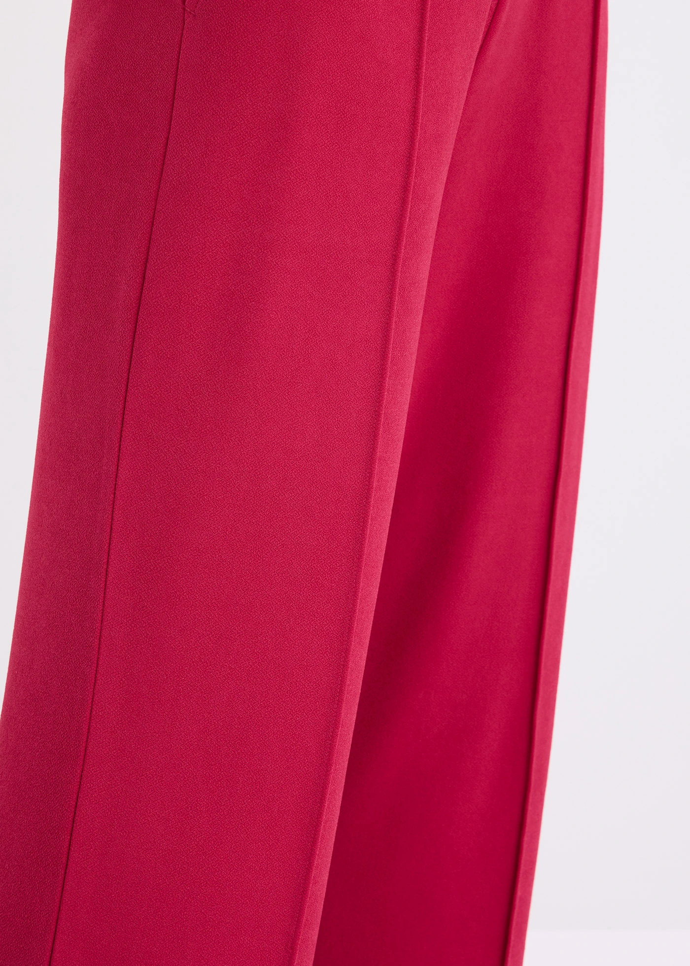 Instapbroek van stevige interlock • bessenrood • bonprix online shop