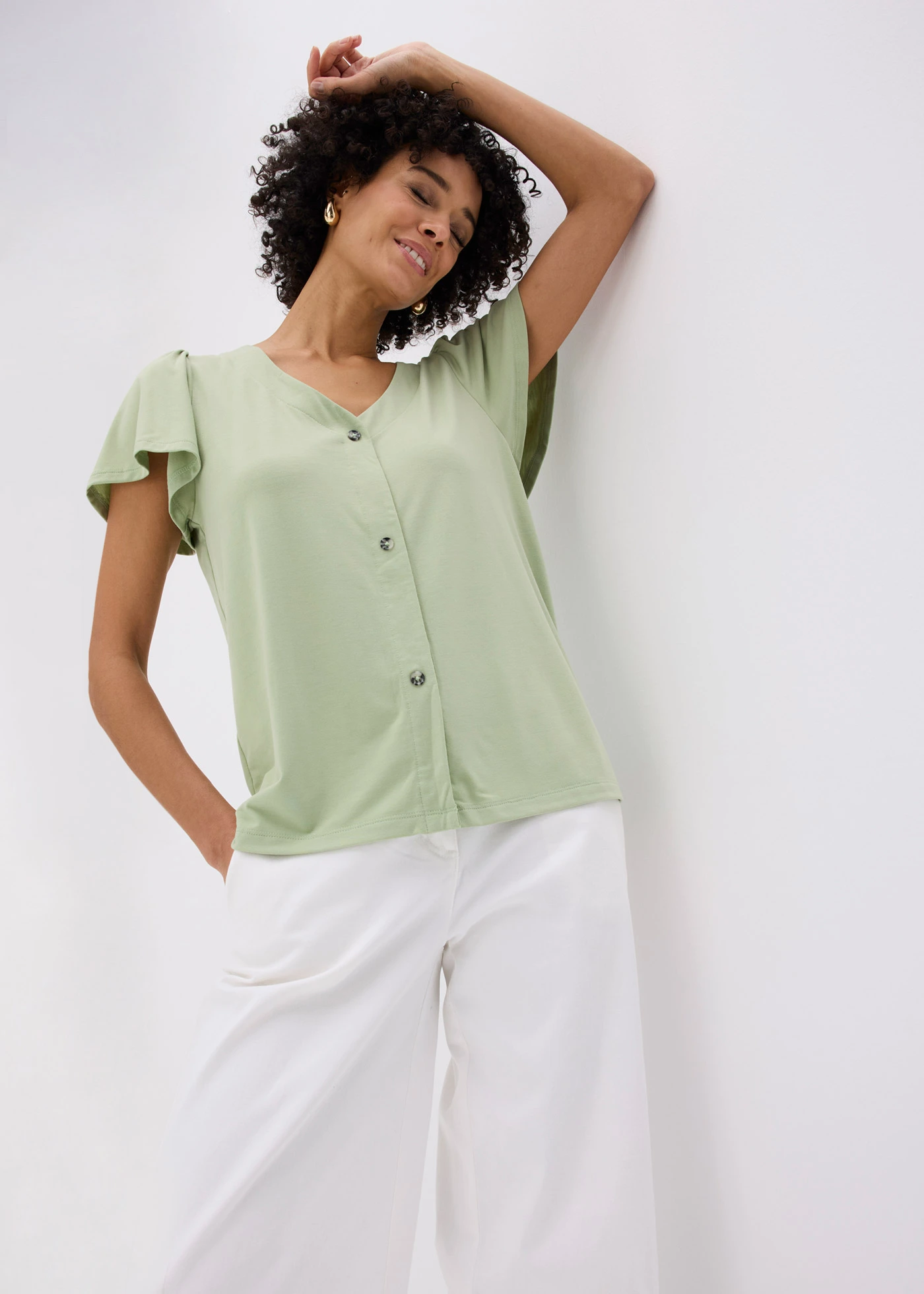 T-shirt boutonné • vert pâle • Boutique bonprix