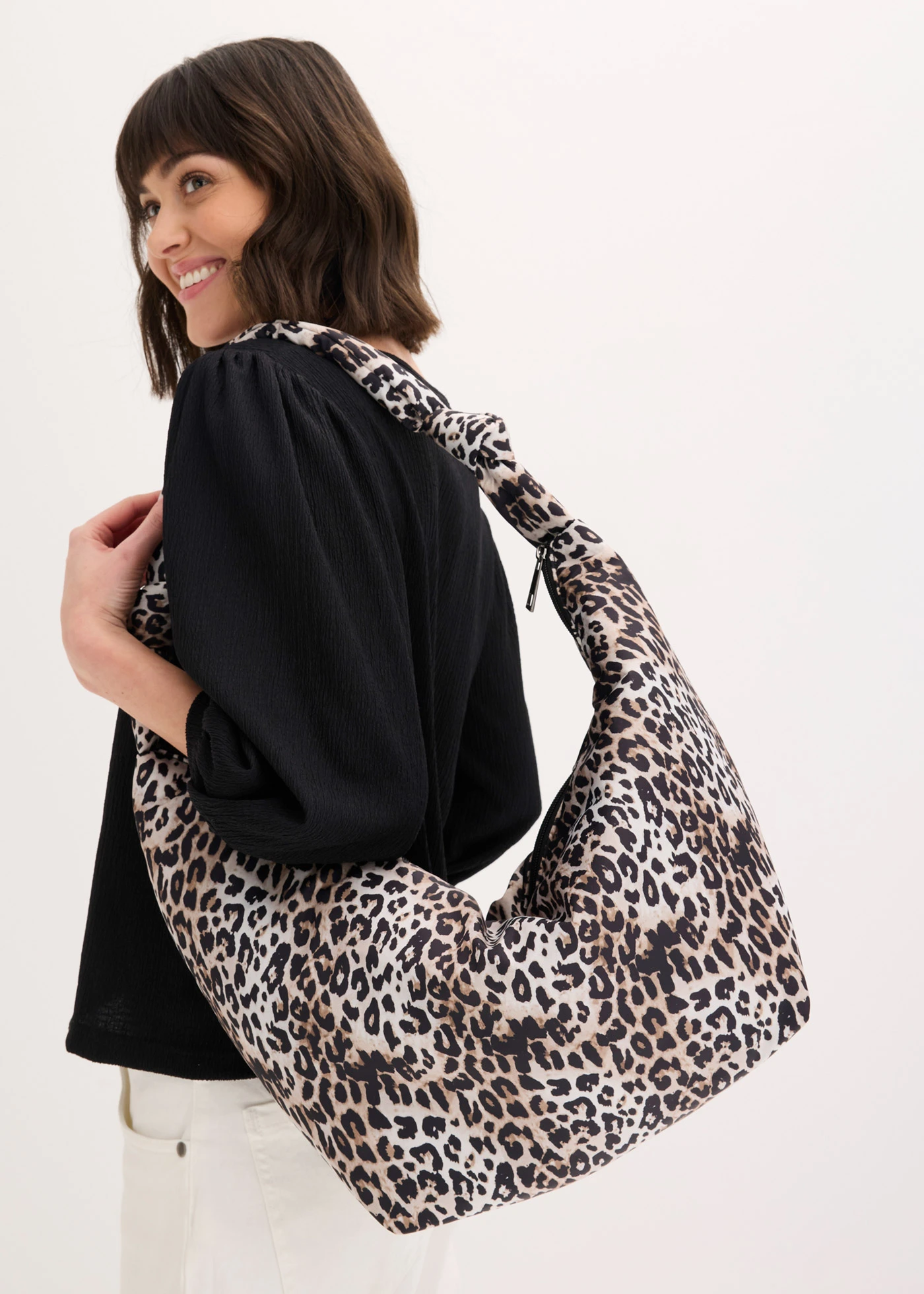 Kabelka Crossbody • svetlopiesková-čierna-prírodná béžová leopard potlačená • obchod bonprix