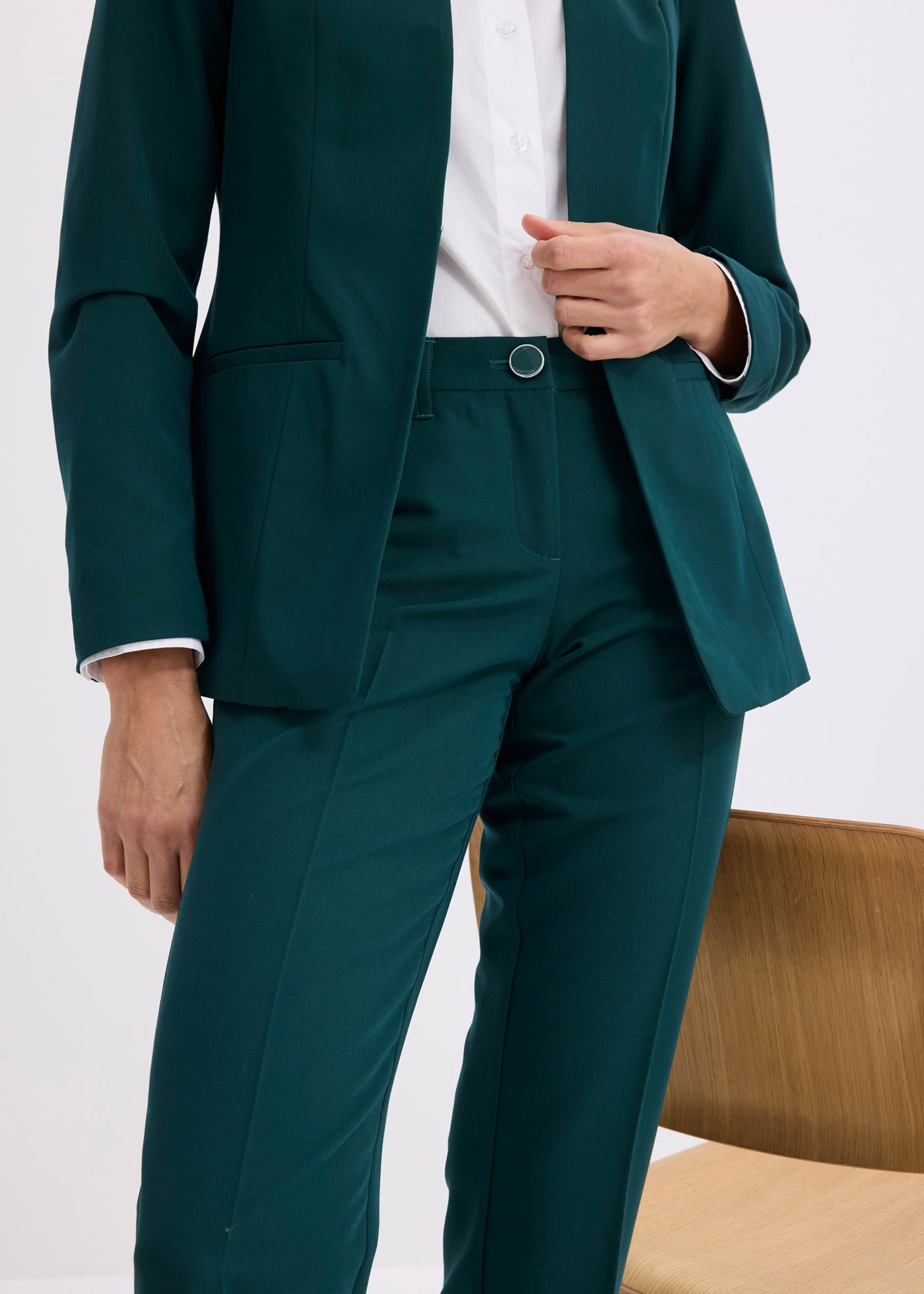 Costum cu pantaloni (set/2 piese) • verde profund • magazin bonprix