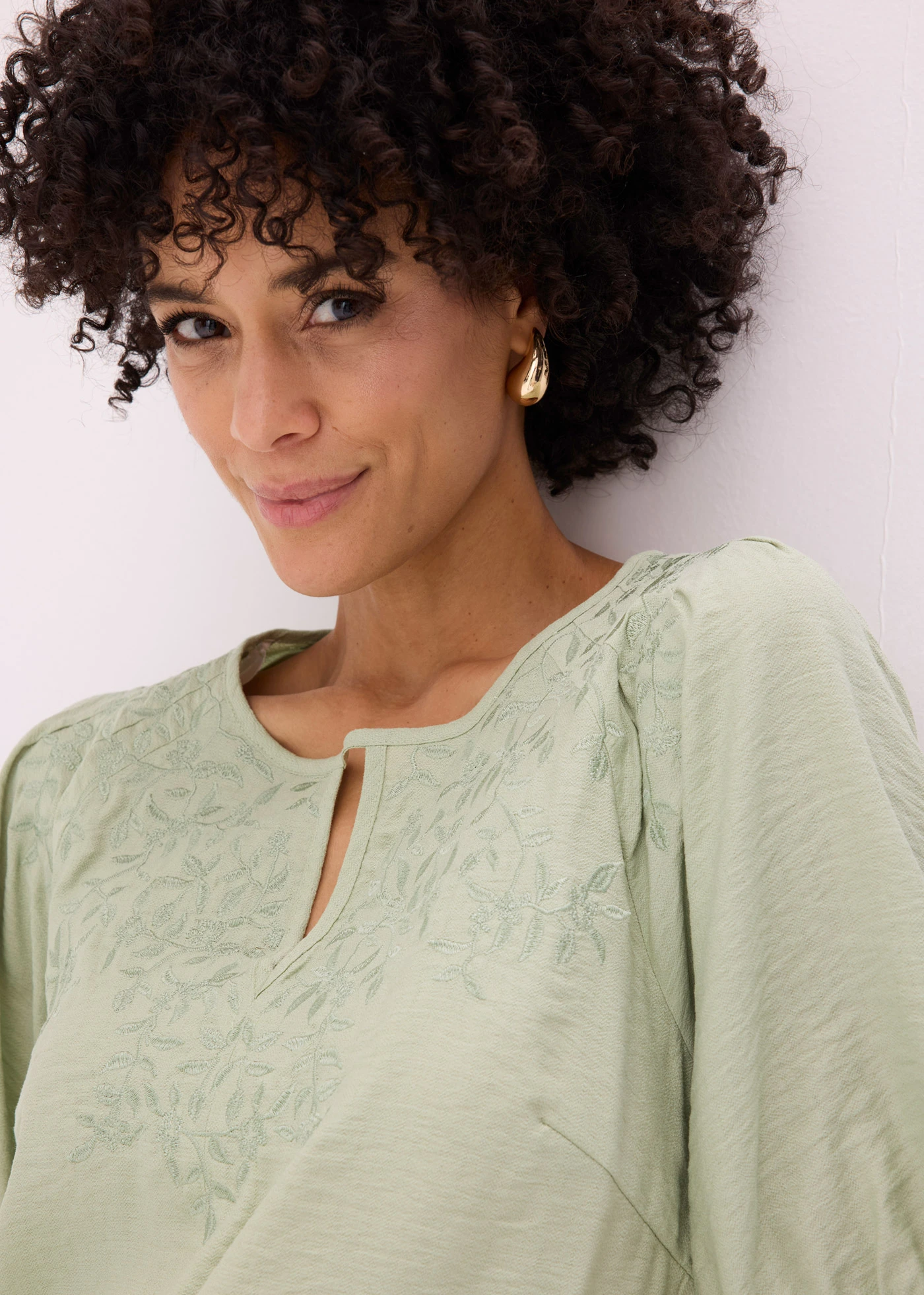 Tuniek met borduursel, licht transparant • lichtgroen • bonprix online shop