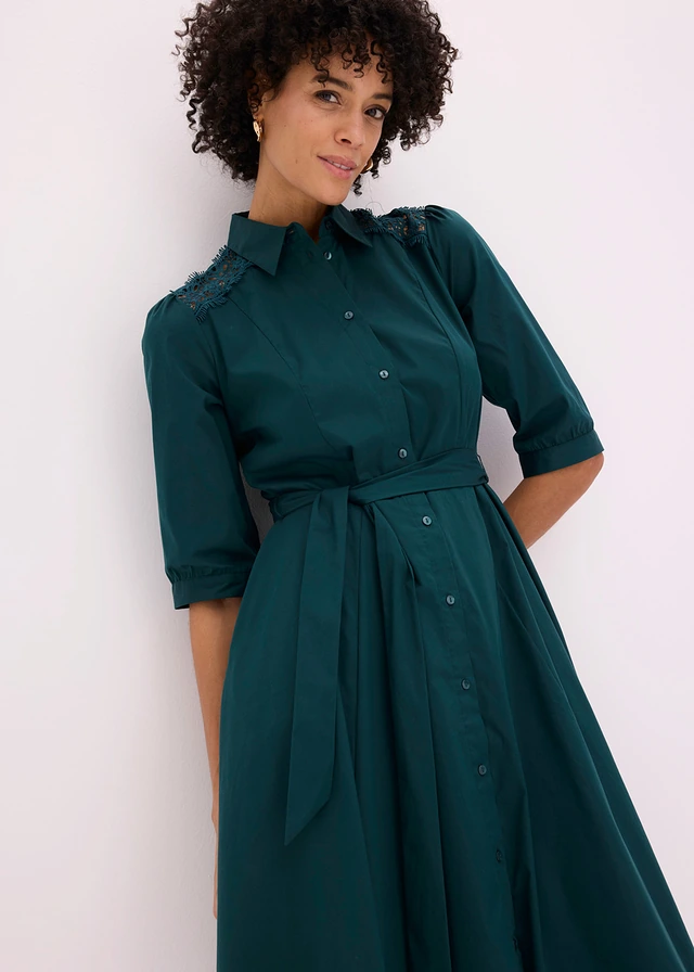 Robe-chemise avec dentelle et lien à nouer • vert profond • product-page.page-title-suffix