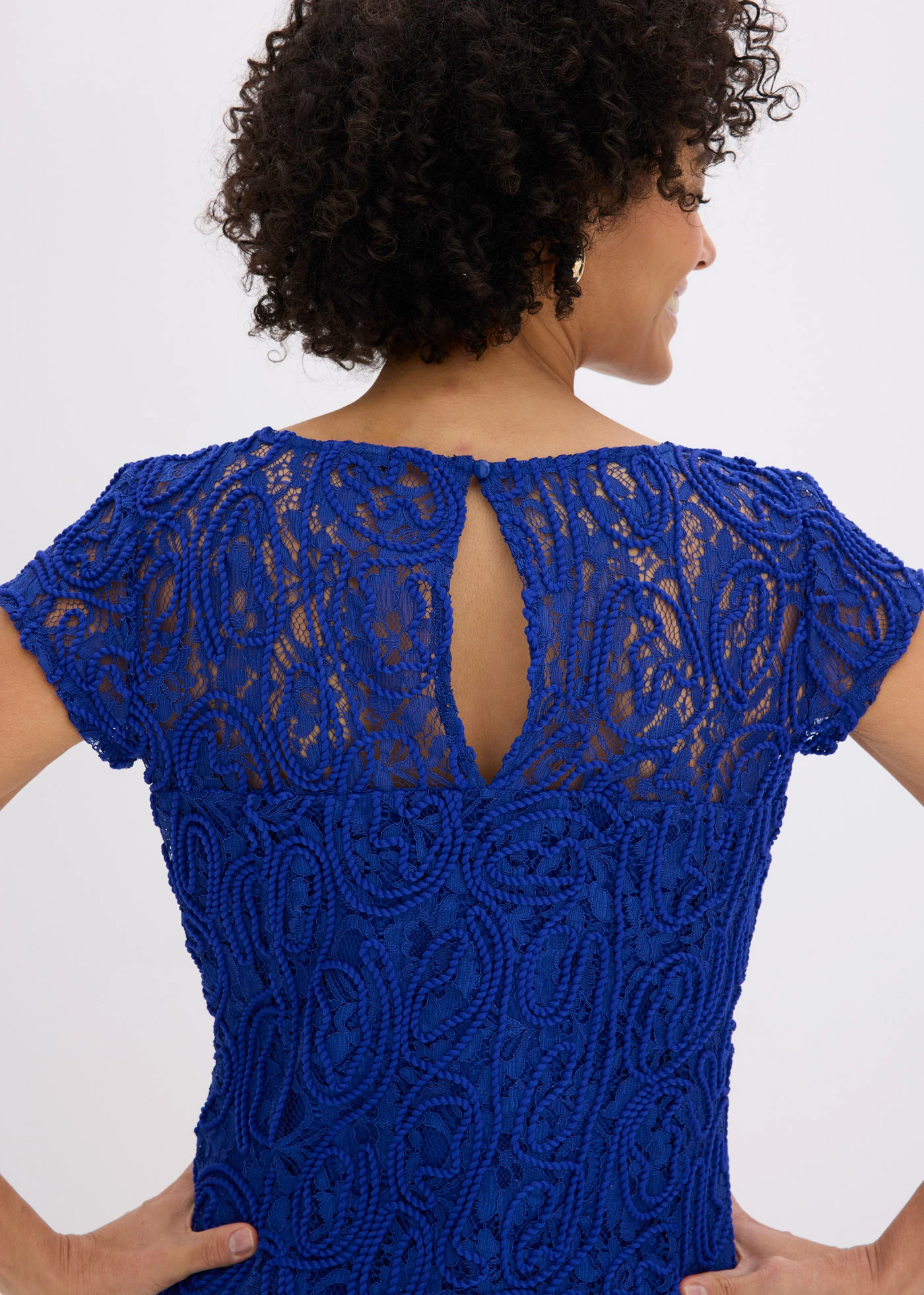 Blouse manches courtes en dentelle • bleu cobalt • Boutique bonprix