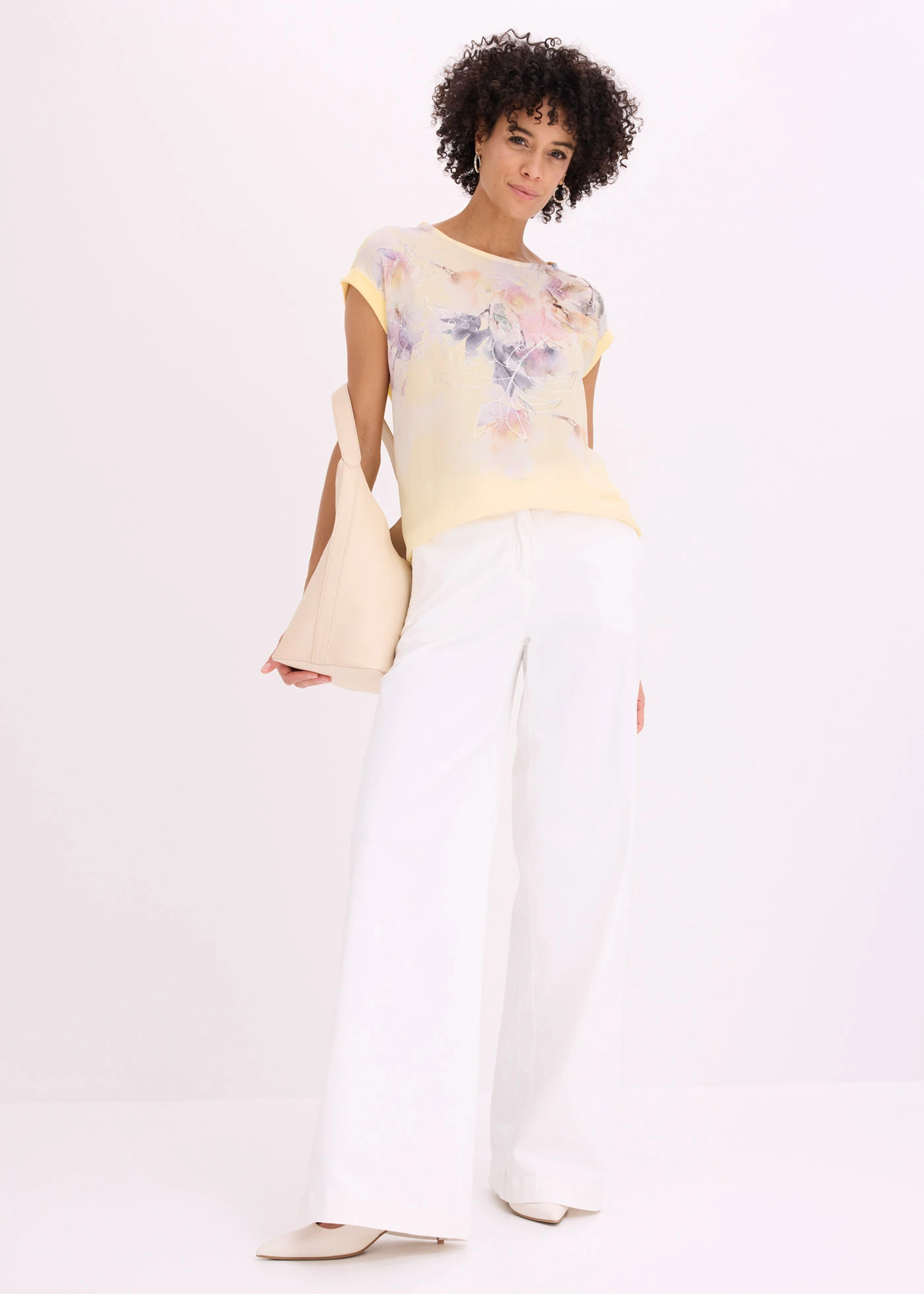 Blouse en jersey • jaune clair floral • Boutique bonprix