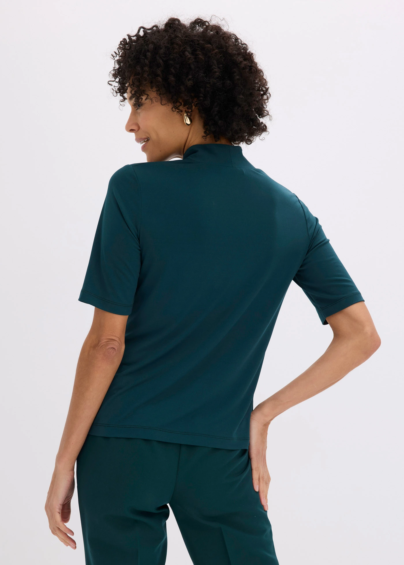 T-shirt à col calice • vert profond • Boutique bonprix