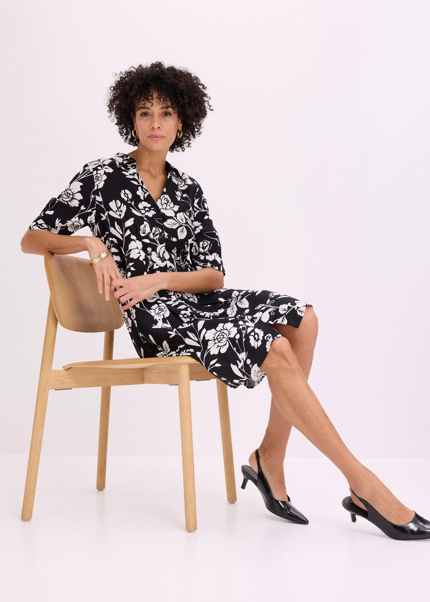 Blousejurk van soepele viscose • zwart/wolwit gebloemd • bonprix online shop