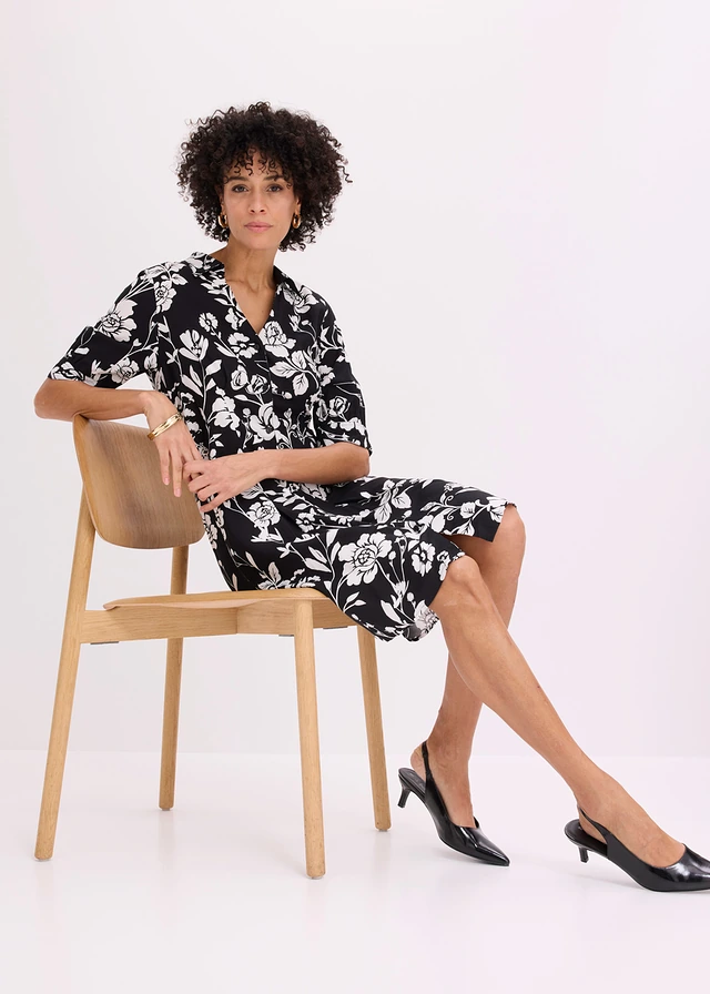 Robe-chemise en viscose fluide • noir/écru floral • product-page.page-title-suffix