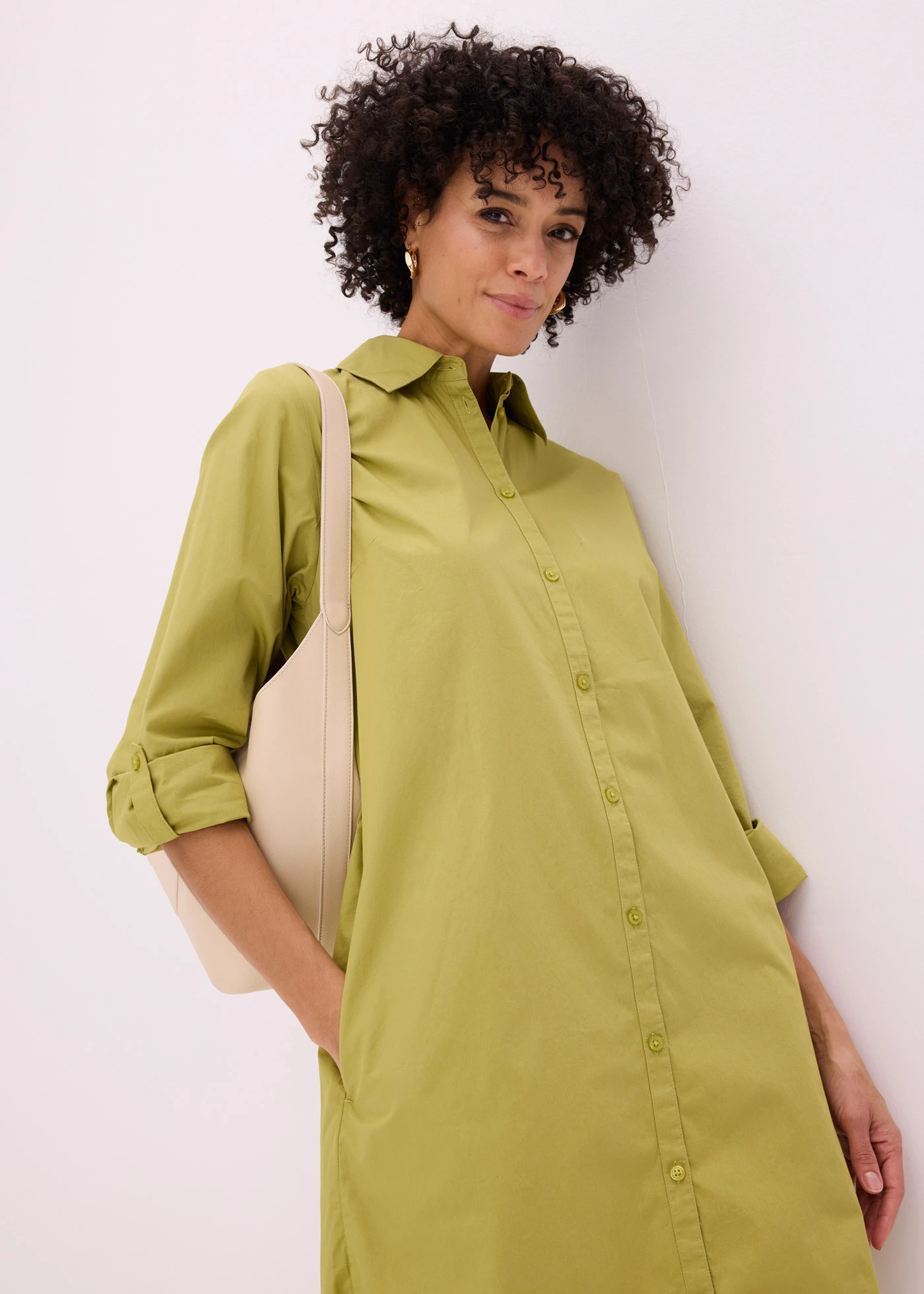 Robe-chemise en popeline de coton • vert cactus • Boutique bonprix