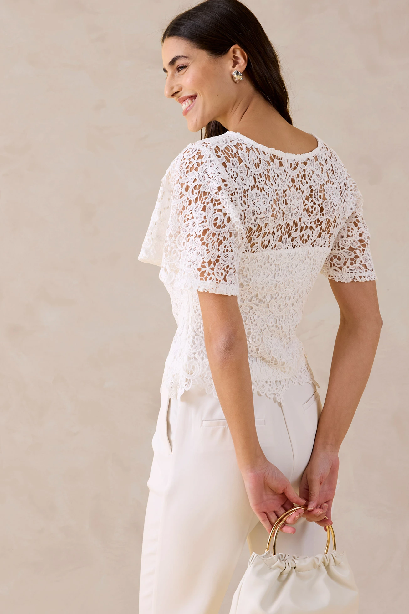 T-shirt à dentelle • ecru • Boutique bonprix