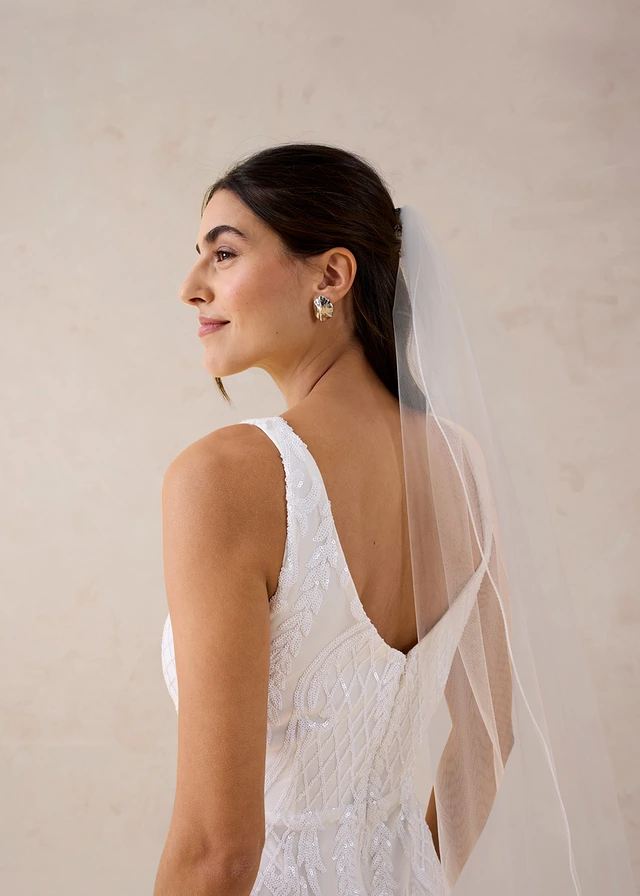 Robe de mariée en tulle, brodée de sequins • écru • product-page.page-title-suffix