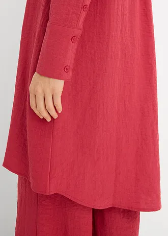 Chemisier long et doux, viscose majoritaire • rouge cerise • Boutique bonprix
