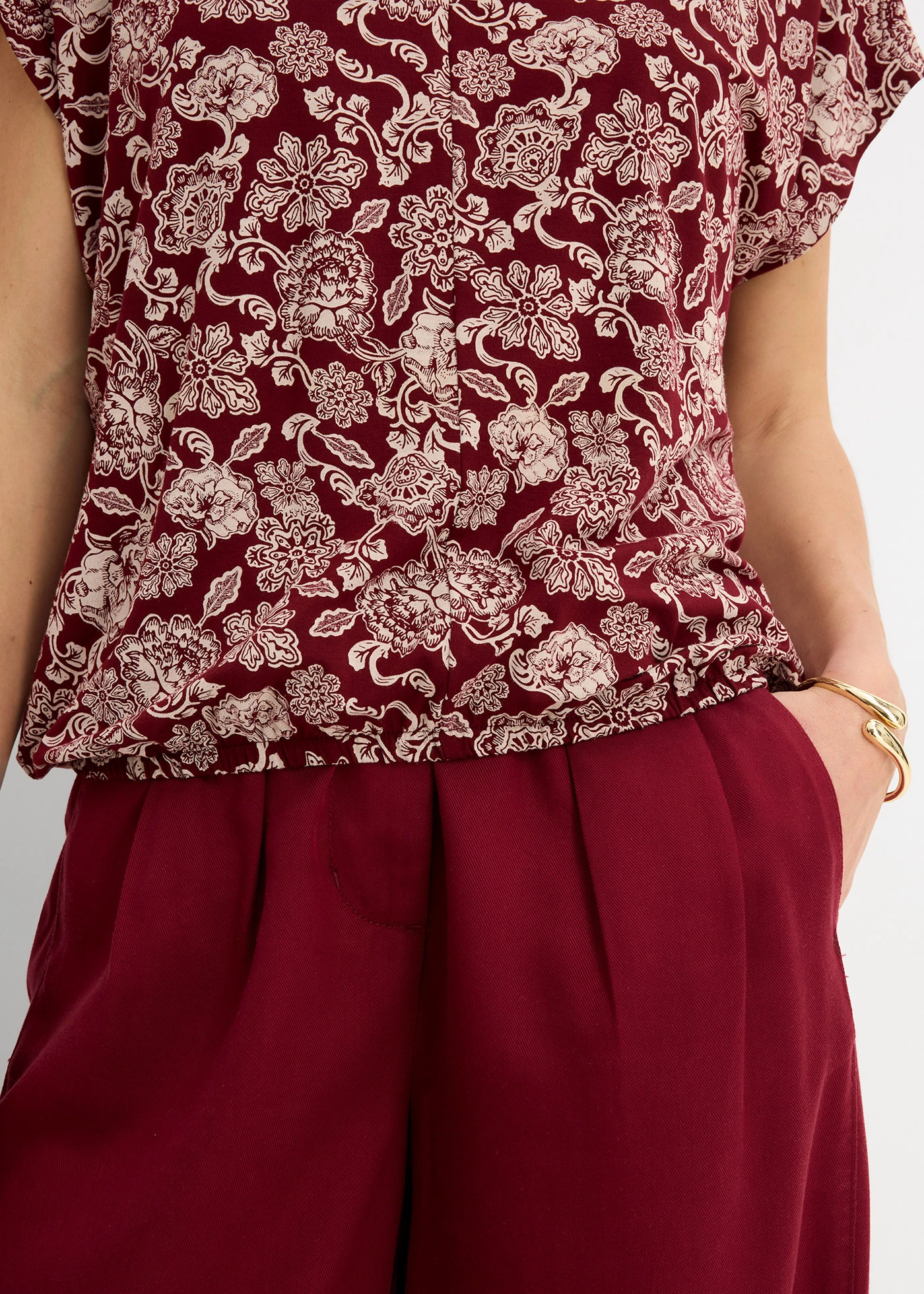 Shirt van een fijne viscosemix • robijnrood-lichtroze met print • bonprix online shop