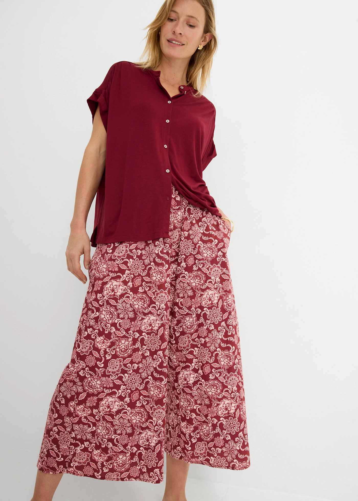 Jupe-culotte en popeline robuste • rouge rubis-rose clair imprimé • Boutique bonprix