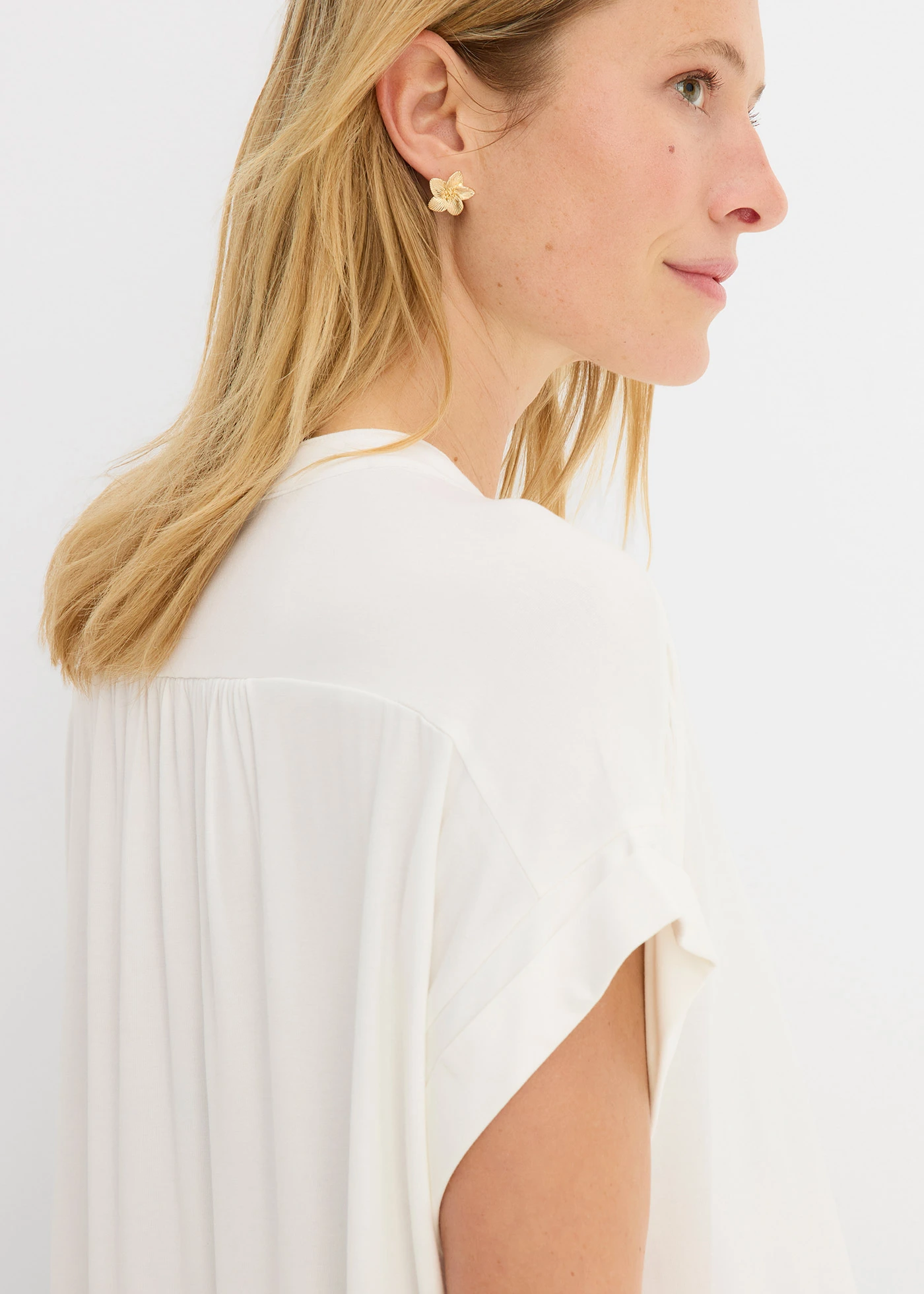 Chemisier doux en jersey viscose • ecru • Boutique bonprix