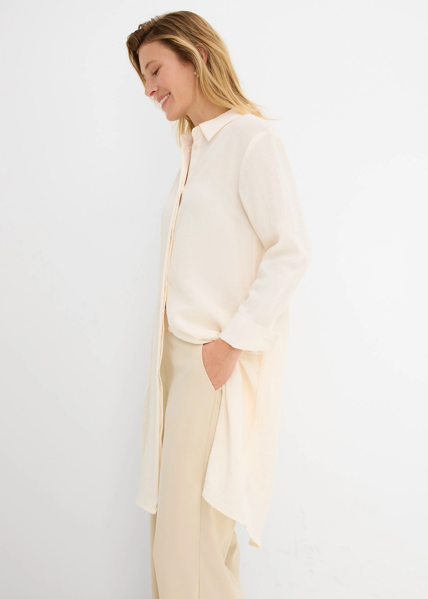 Lange blouse in een zachte viscosemix • wolwit • bonprix online shop