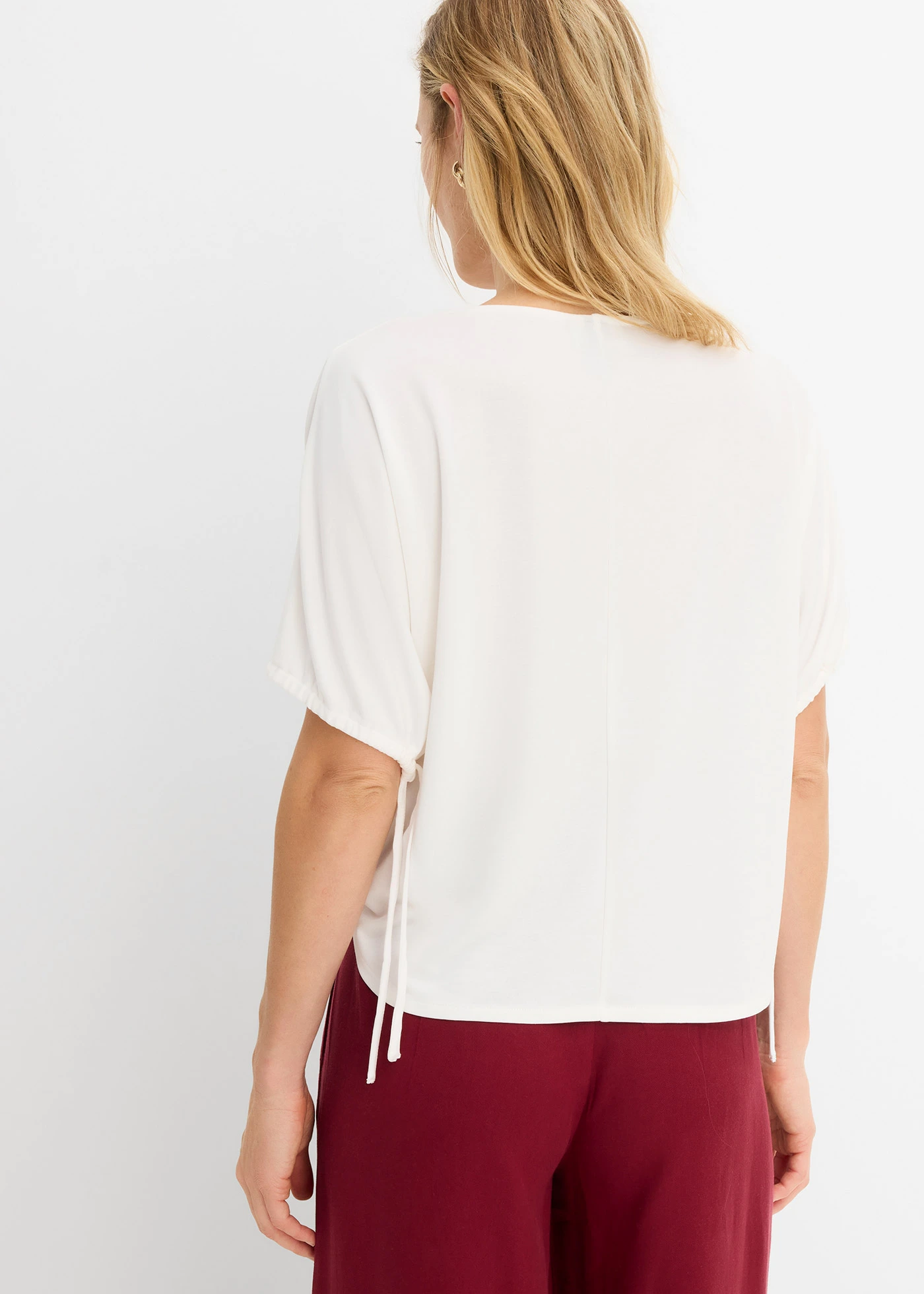 T-shirt ample en maille piquée robuste • ecru • Boutique bonprix