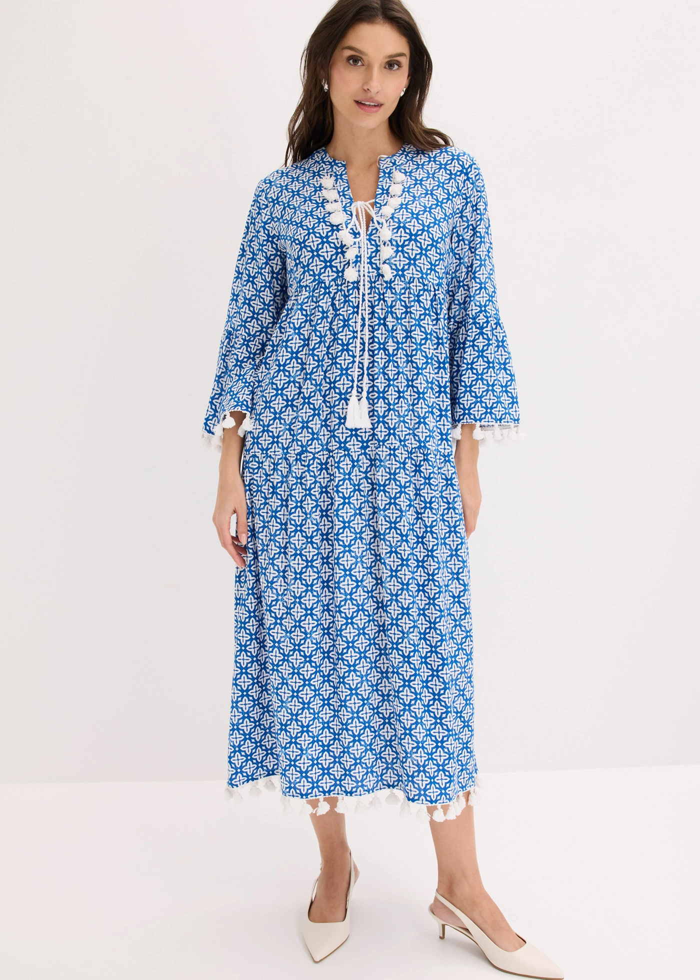 Robe-tunique en viscose fluide • bleu-écru imprimé • Boutique bonprix