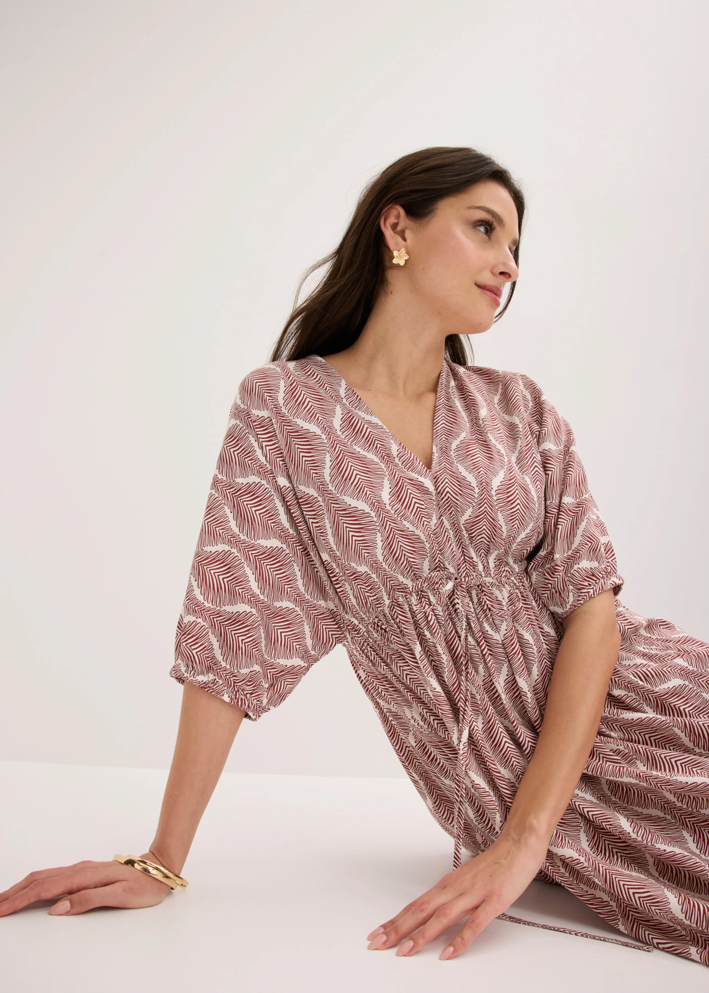 Maxi jurk van soepele viscose • woestijnrood/parelwit grafische print • bonprix online shop