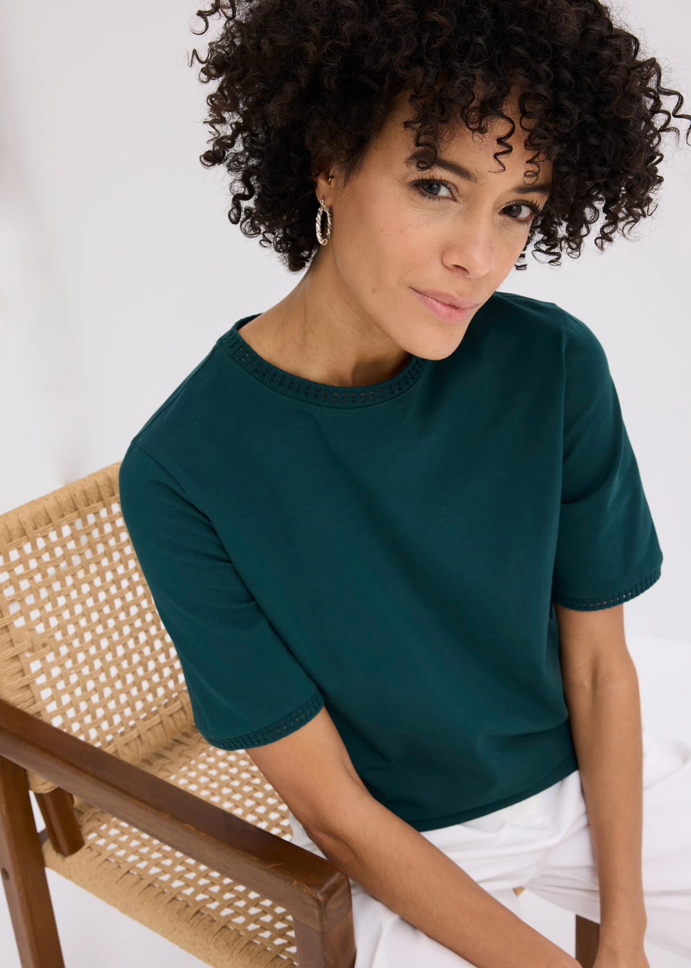 Shirt met kanten rand • diepgroen • bonprix online shop