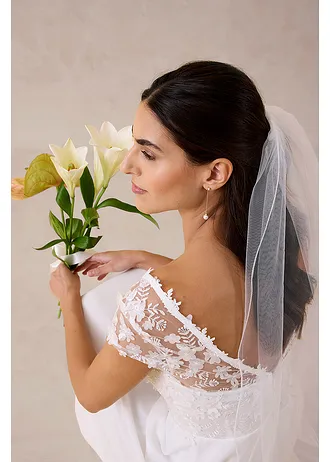 Robe de mariée à dentelle • ecru • Boutique bonprix